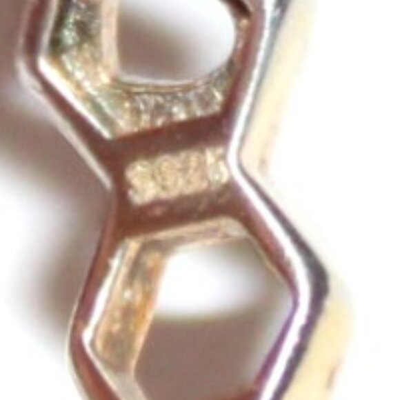 Sterling Silver Gold Tone Bee Ring - Picture 6 of 7